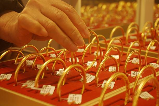 आज सोने का भाव: बाजार और भविष्य की उम्मीदों को आकार देने वाले कारक